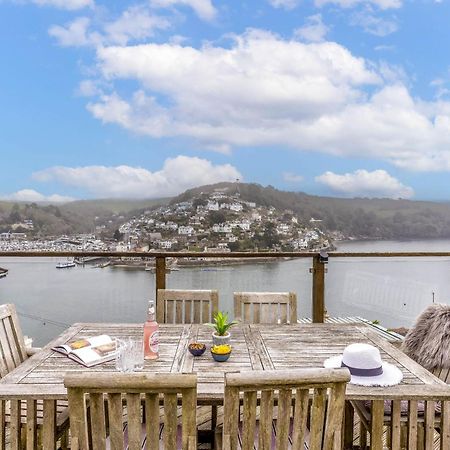 Uphigh - Elevated Family Home With Stunning River Views Dartmouth Luaran gambar